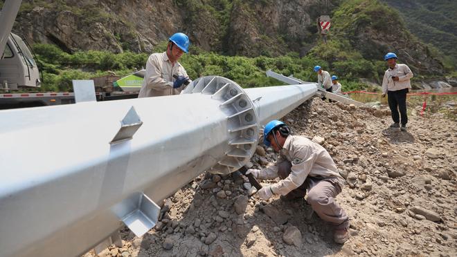 放基迪投？雷霆主帅：整个赛季都这种情况 当他是空位要自信出手